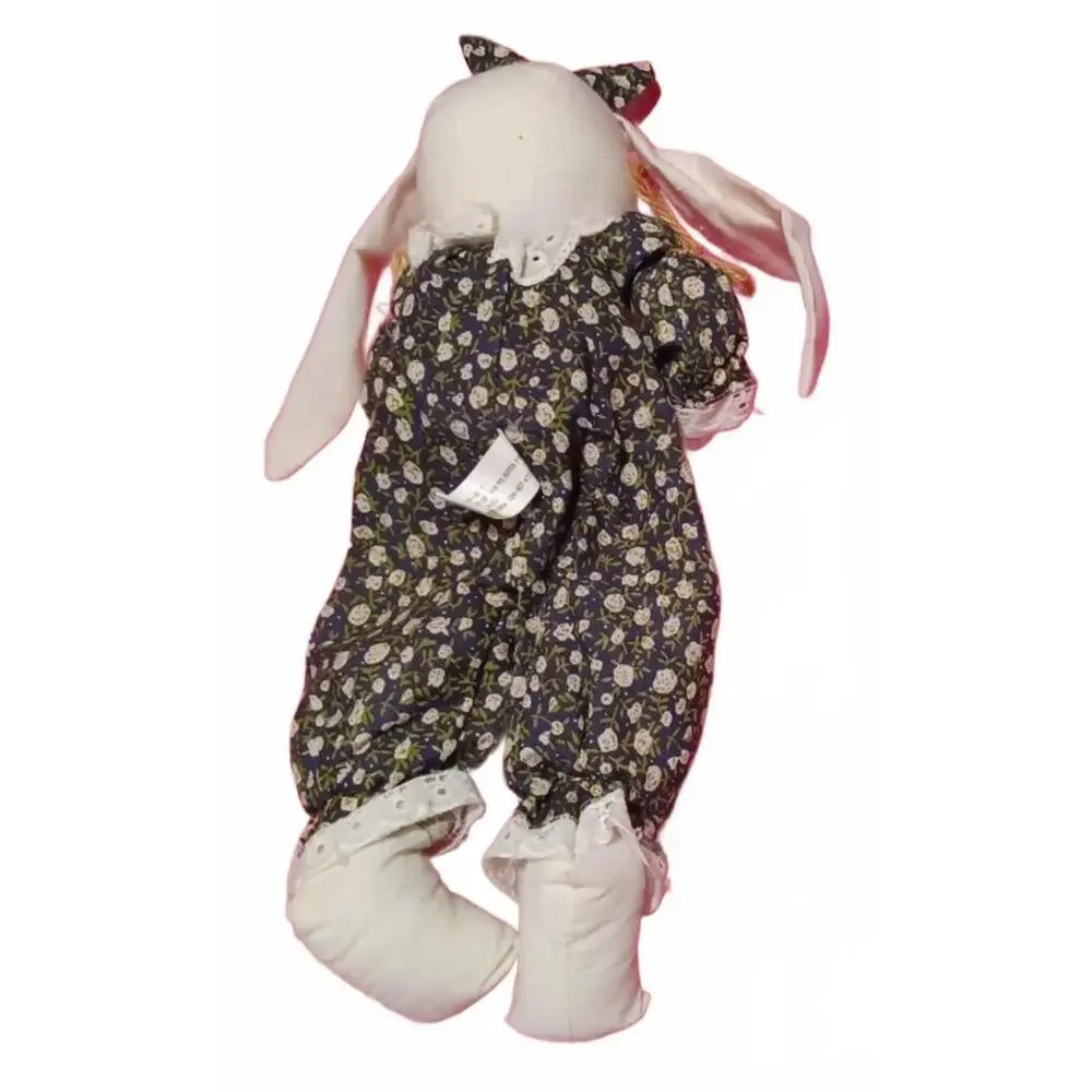 Handmade Stuffed Bunny Rabbit Carrying Wreath of Flowers - Picture 3 of 3